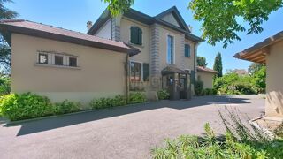  Maison à vendre 11 pièces 296 m²