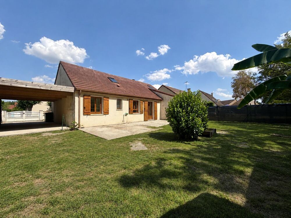 Maison 6 pièces 108 m² · à Nemours · 108 m² · 240 000 €