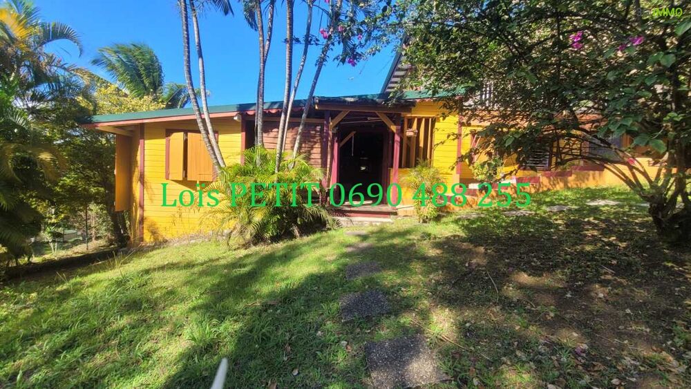 à vendre  Maison Bouillante (97125)