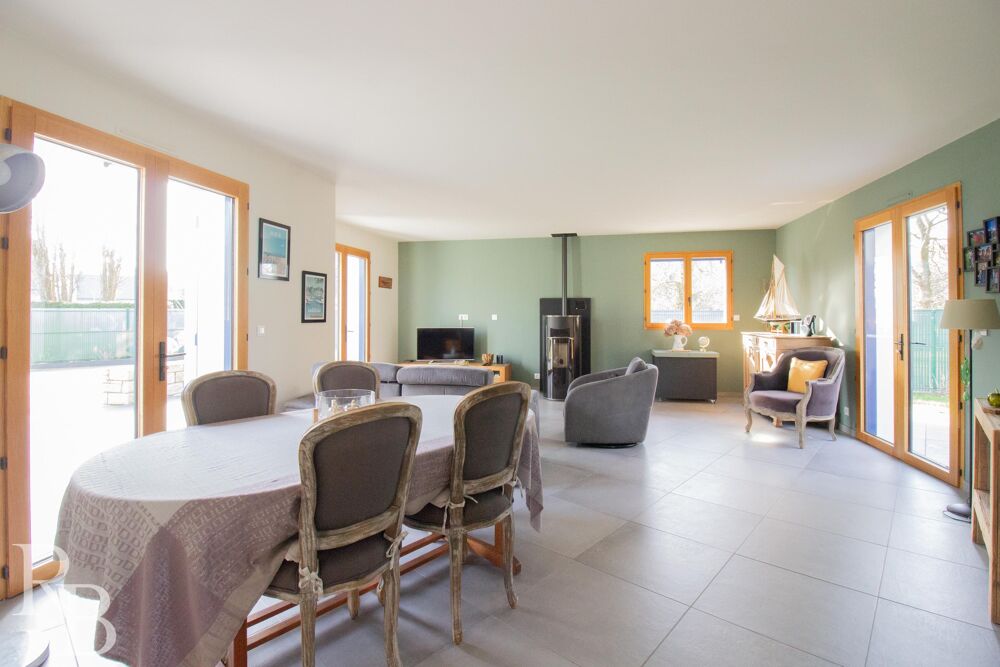 Maison 6 pièces 154 m² · à Sarzeau · 154 m² · 674 500 €