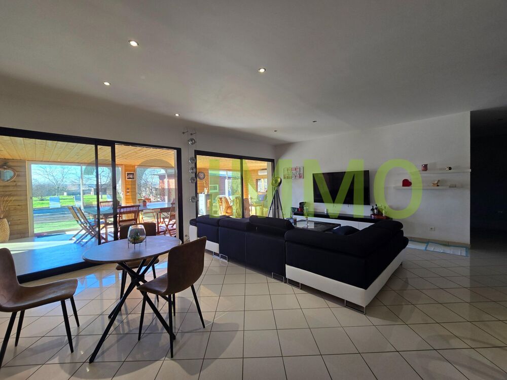 Vente Maison Maison 11 pi�ces Mariol