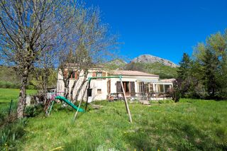  Maison � vendre 6 pi�ces 175 m�