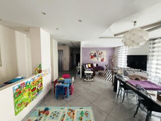  Appartement à vendre 6 pièces 159 m²