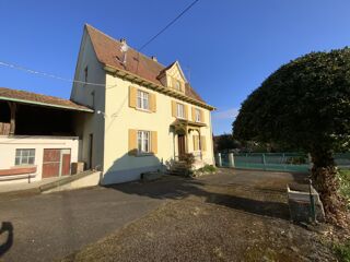  Maison  vendre 7 pices 