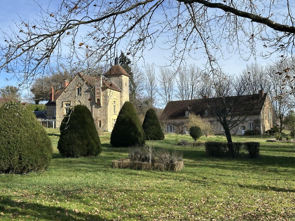 Maison 17 pièces 280 m² à Nevers