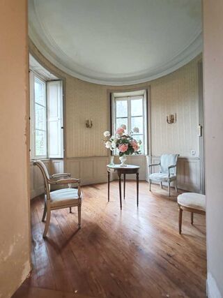  Maison  vendre 15 + pices 510 m