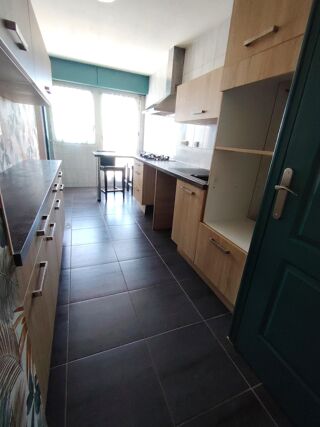  Appartement à vendre 4 pièces 81 m²