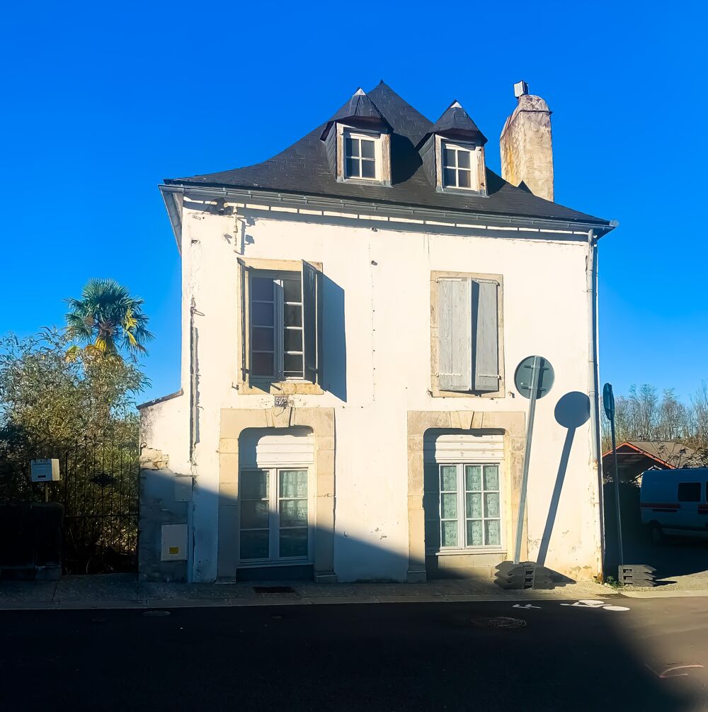Vente Maison Maison ancienne 5 pièces Oloron-sainte-marie