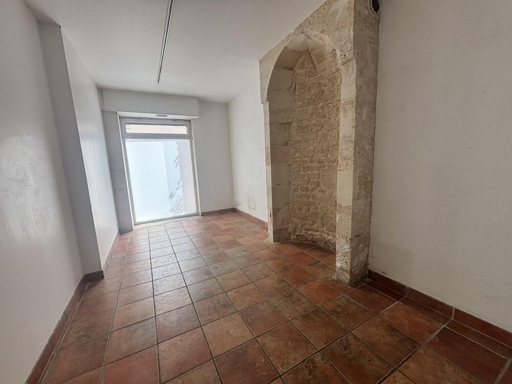   Vente murs pro  à Pierrefonds Pierrefonds