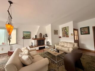 Vente Maison Loft de village de 170 m² avec jardin et piscine Trausse