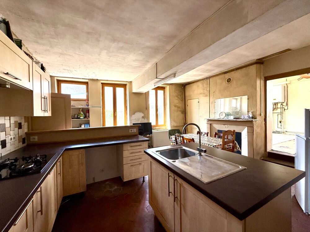 Vente Maison Maison de village à Vendre à Sergines- 10min Bray-sur-Seine Sergines