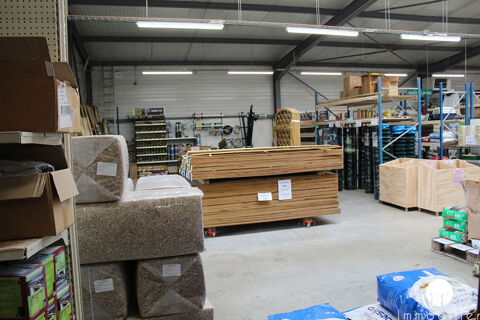 Entrepôt / local industriel -possibilité bureau en supplément 900 77120 Coulommiers