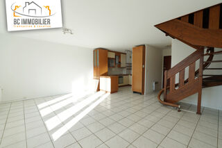  Duplex/triplex  vendre 3 pices 77 m