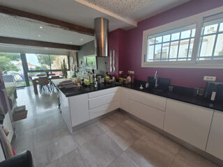  Maison � vendre 5 pi�ces 190 m�