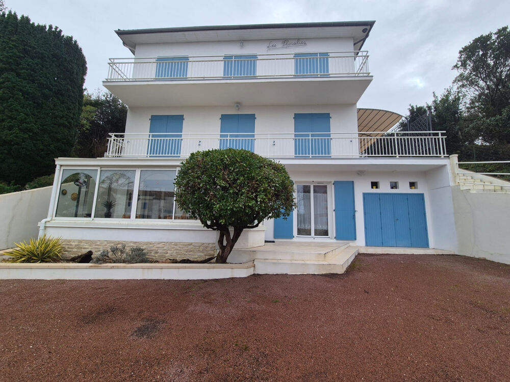 VAUX SUR MER