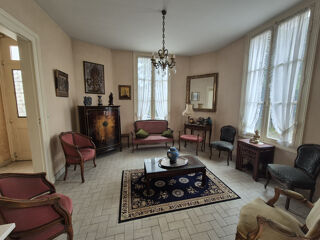  Maison à vendre 12 pièces 203 m²