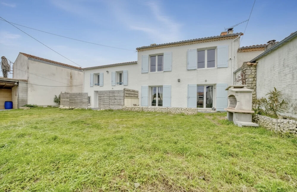 Maison 10 pièces 270 m² · à St Palais sur Mer · 270 m² · 703 500 €