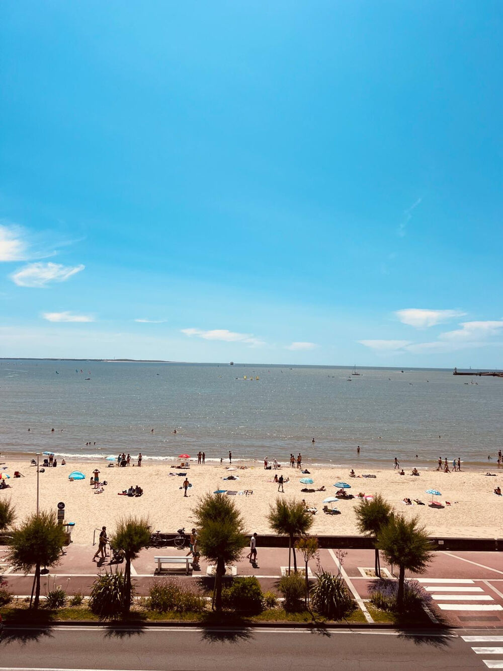 ROYAN - PLAGE DE LA GRANDE CONCHE
