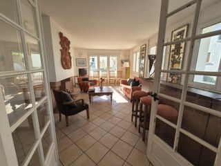  Maison � vendre 7 pi�ces 210 m�