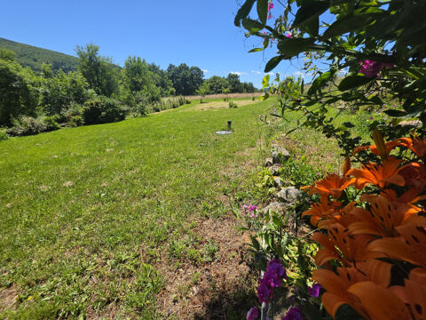   Maison en pierre rénovée 51m2   Un havre de paix au cœur de l'Ardèche Maison - 3 pièce(s) - 51 m²