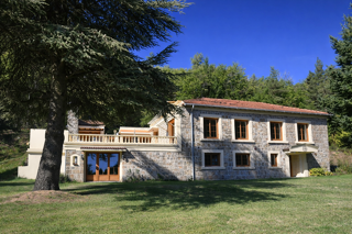  Propriété/château à vendre 9 pièces 205 m²