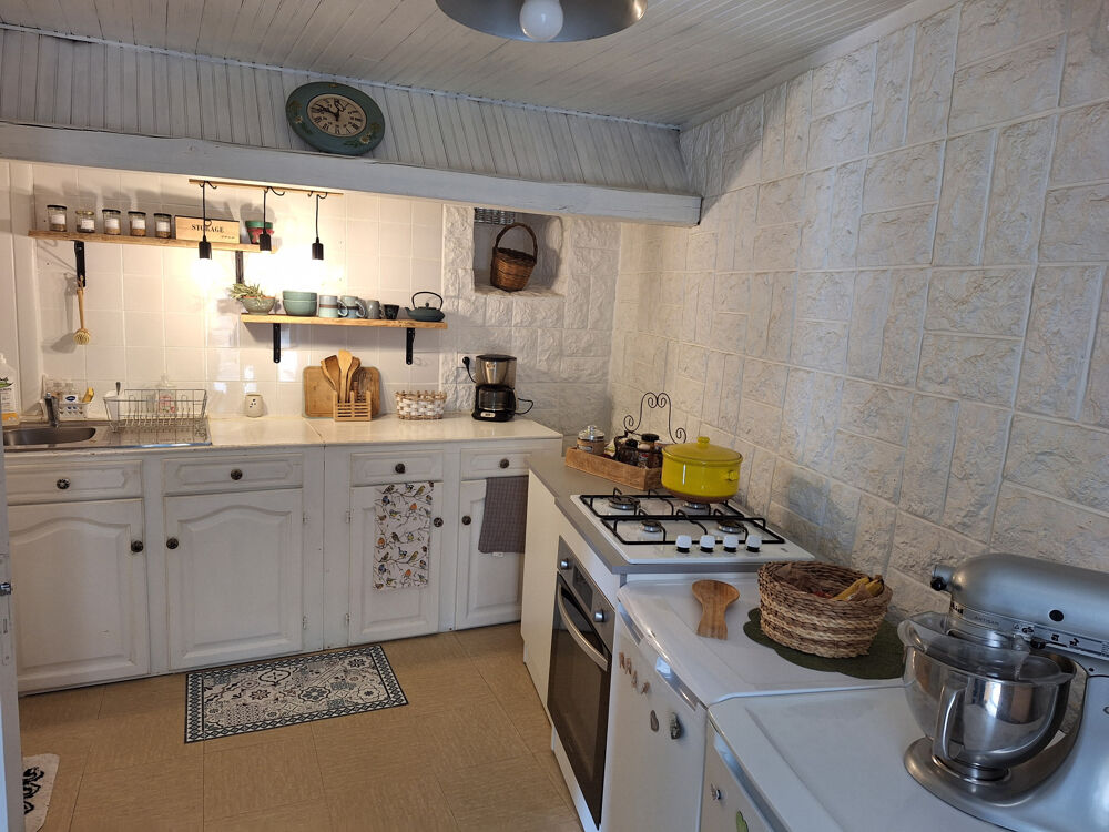 Vente Maison Chalencon - Maison de village avec terrasse et vue dégagée Chalencon