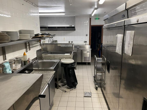 BRASSERIE AVEC LICENCE III   AFFAIRE DE JOUR   ZONE COMMERCIALE - ALPES MARITIMES 195000 06250 Mougins