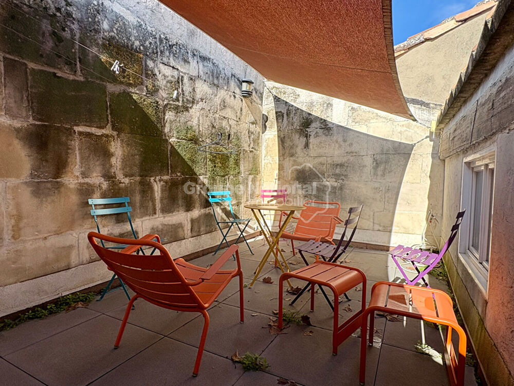 Vente Maison ARLES. Magnifique maison de ville avec terrasse Arles