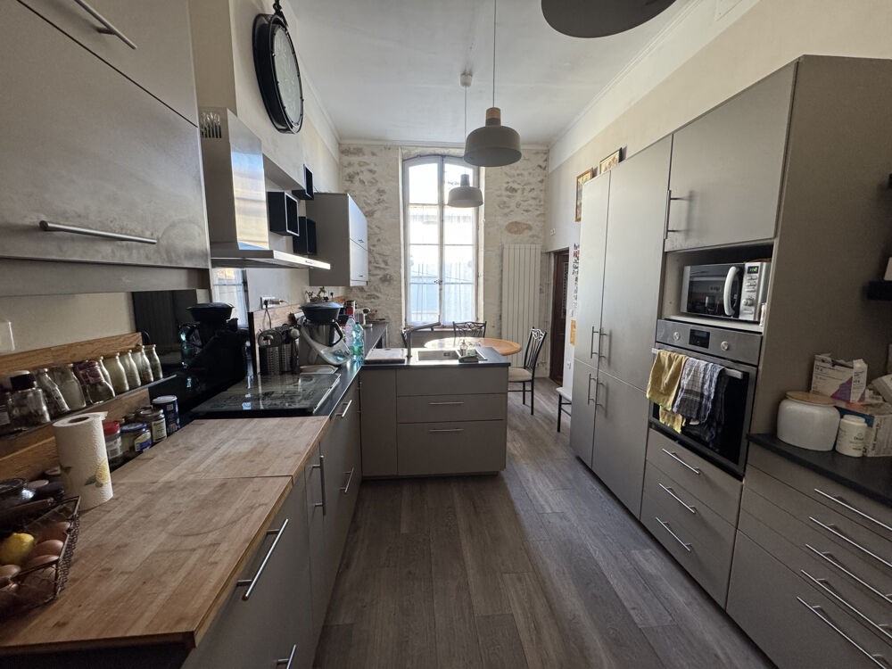 Maison Tarascon 6 pièces 243 m2