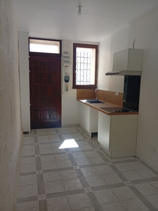  Maison à louer 3 pièces 84 m²