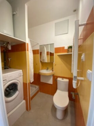  Appartement à louer 1 pièce 16 m²