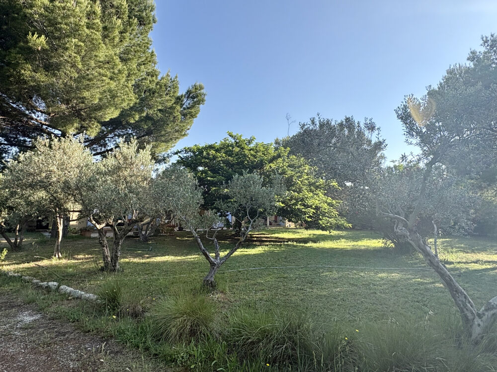 Vente Maison ARLES. Villa au calme Pont de Crau Arles