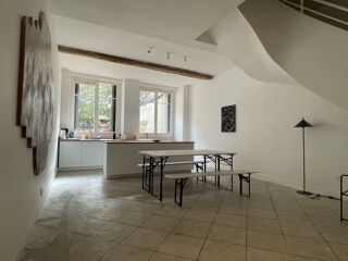 Vente Maison ARLES CENTRE VILLE - Maison de ville de 134 m2 rénovée avec terrasse Arles