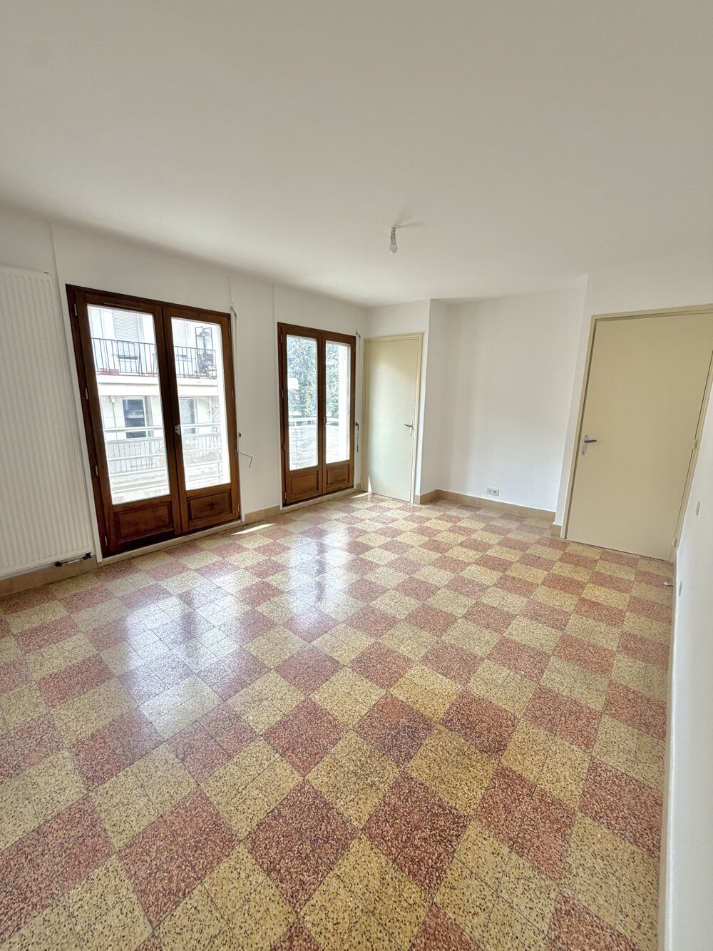 Location Appartement T3 - La Roquette - terrasse Arles
