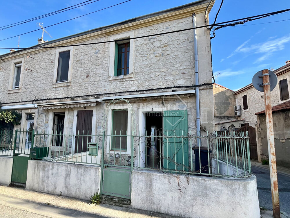 ARLES. Maison de ville Mouleyres.