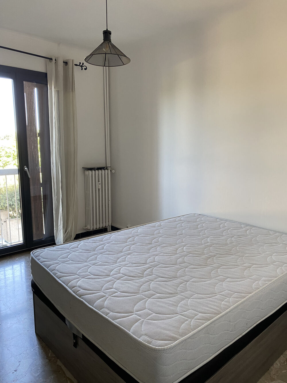 Location Appartement Arles proche centre T2 meublé de 38 m2 Arles