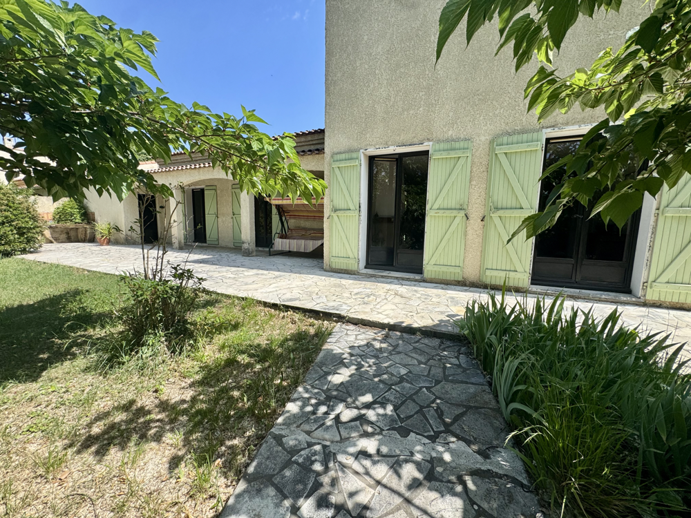 Maison plain pieds T4 accès LAC