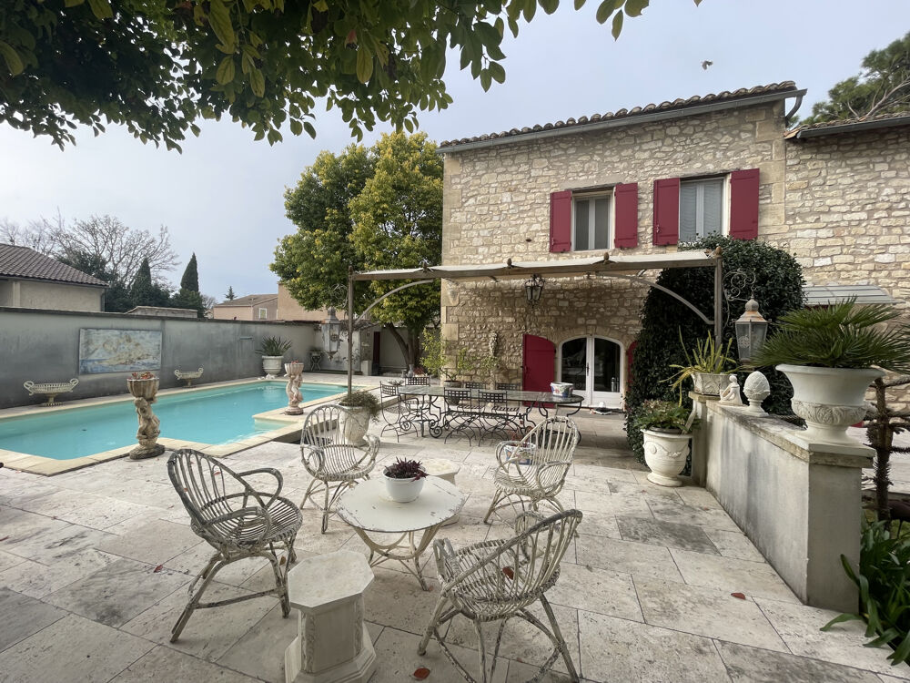Mas à vendre avec piscine - TARASCON
