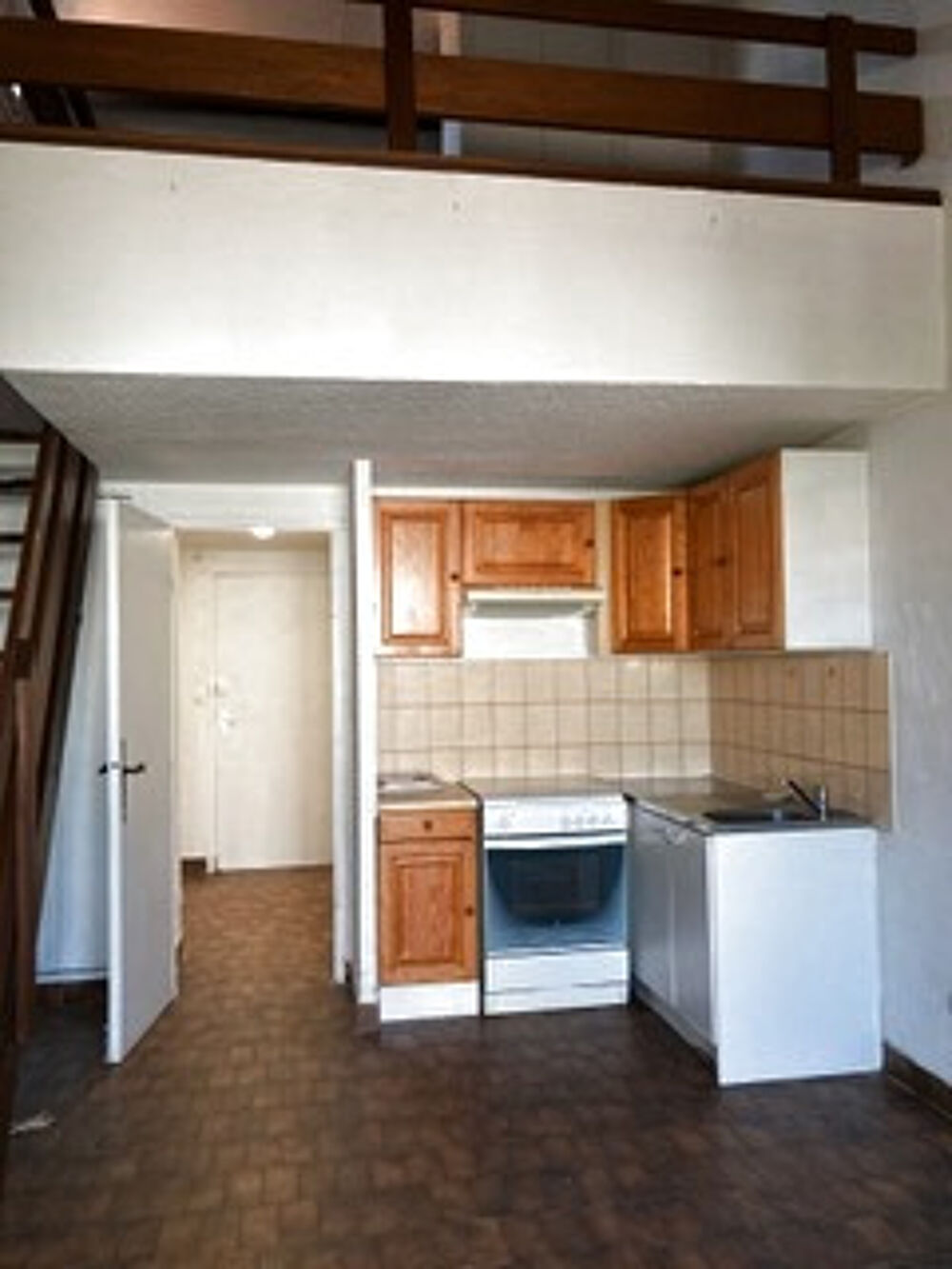 Vente Appartement Aux Saintes Maries de la mer - Vente d'un T2 avec chambre en mezzanine + terrasse et place de parking Stes maries de la mer