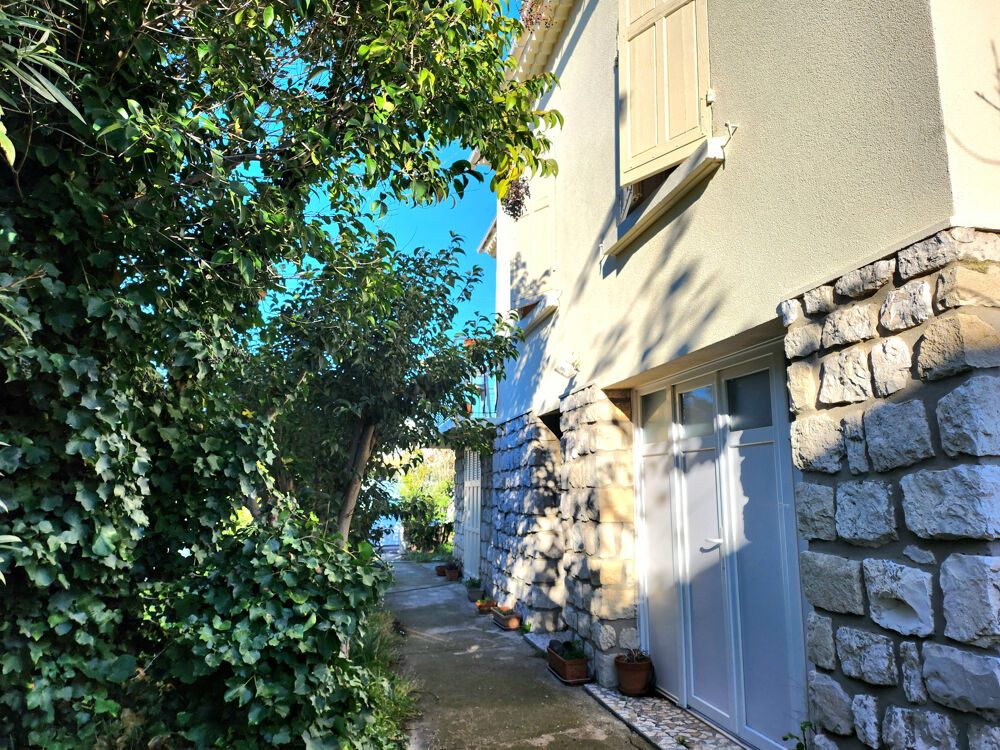 Villa R+1 de 75m2 sur parcelle de 501m2