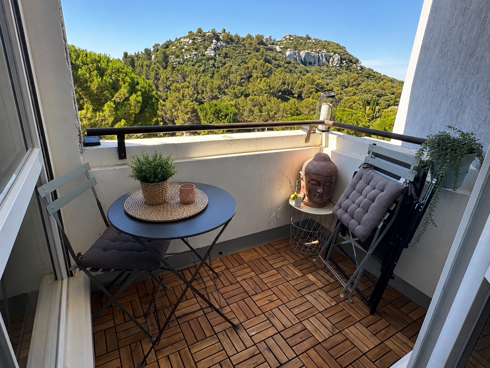 Studio bis avec terrasse et vue Alpilles