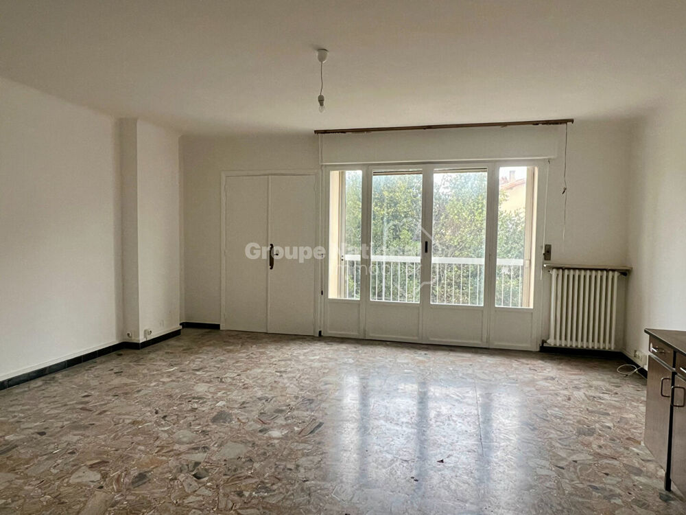 ARLES CENTRE - Appartement T4 de 91m2 dans résidence sécurisée avec ascenseur