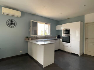 Vente Maison ARLES-GIMEAUX-Maison de 111 m2 habitable sur terrain clos de 350m2. Arles