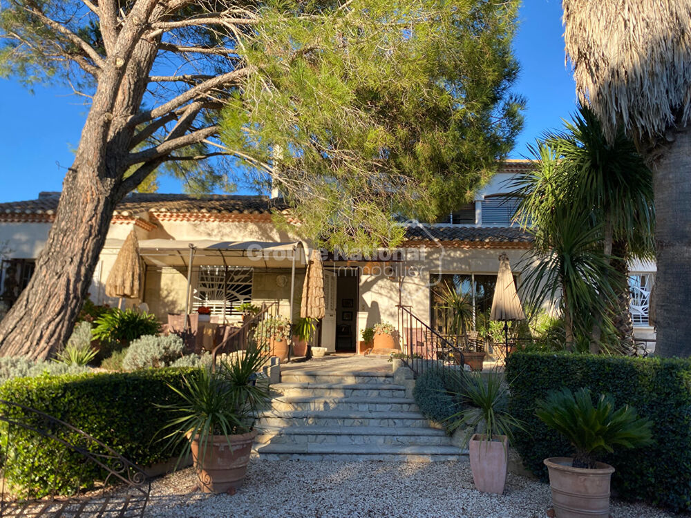 Villa à vendre. BEAUCAIRE - EXCLUSIVITÉ