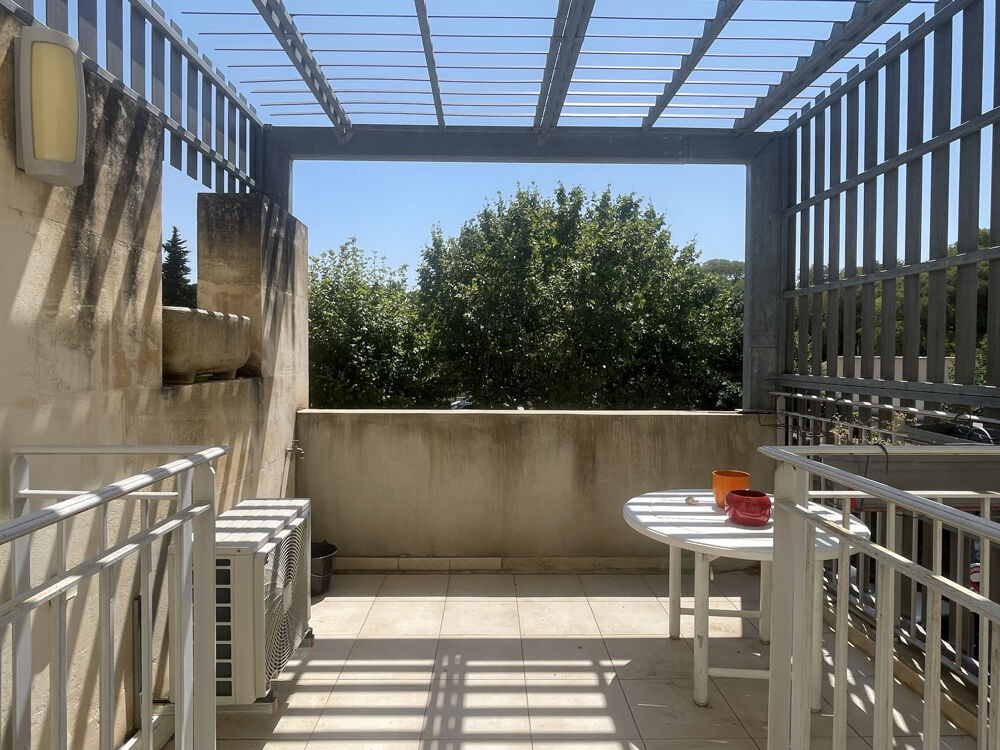 FONTVIEILLE - Appartement de 73 m2 au coeur du village