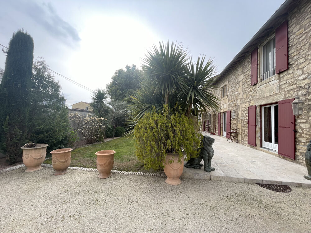 Mas à vendre avec piscine - TARASCON