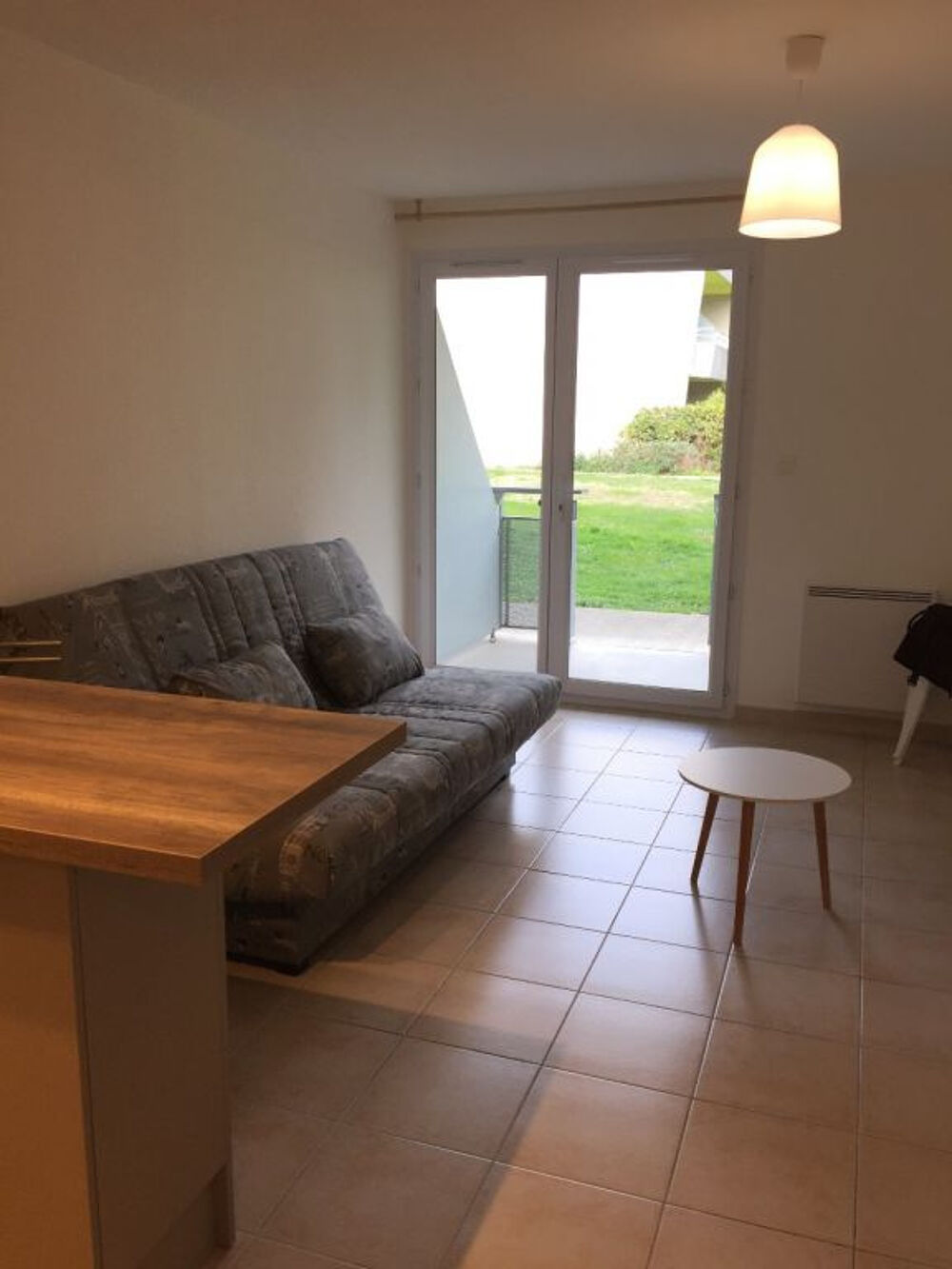 À louer Studio meublé 25 m2 Résidence Les Cyclades, Arles