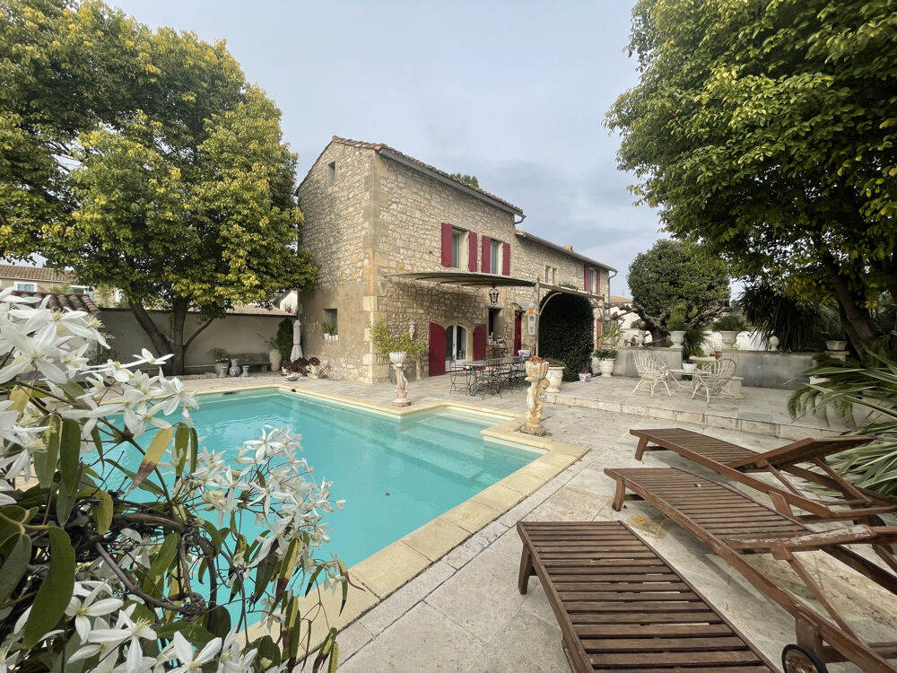 Mas à vendre avec piscine - TARASCON