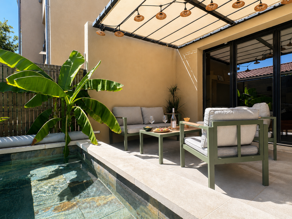 Maison 4 pièces 87 m² · à Mouries · 87 m² · 359 000 €