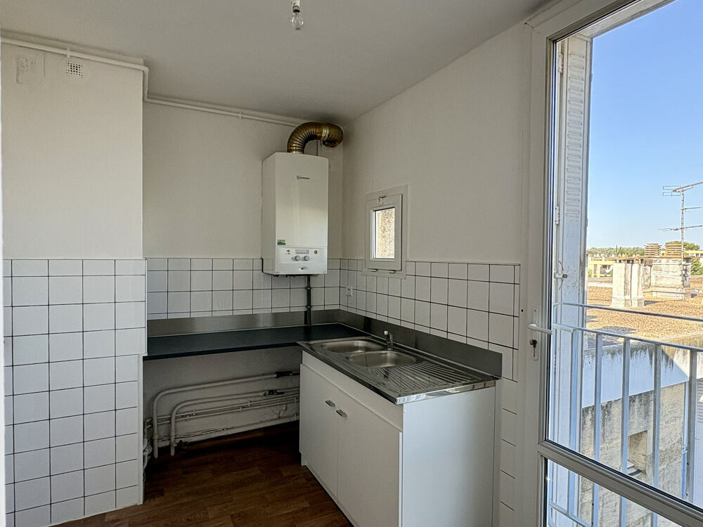 Vente Appartement ARLES. Grand T4 avec balcon Arles